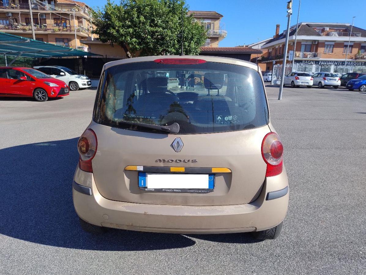 RENAULT Modus 1.5 dCi/70CV Dynamique