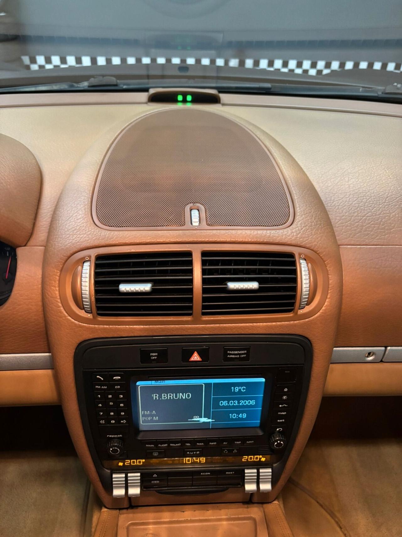 Porsche Cayenne 3.2 V6 cat