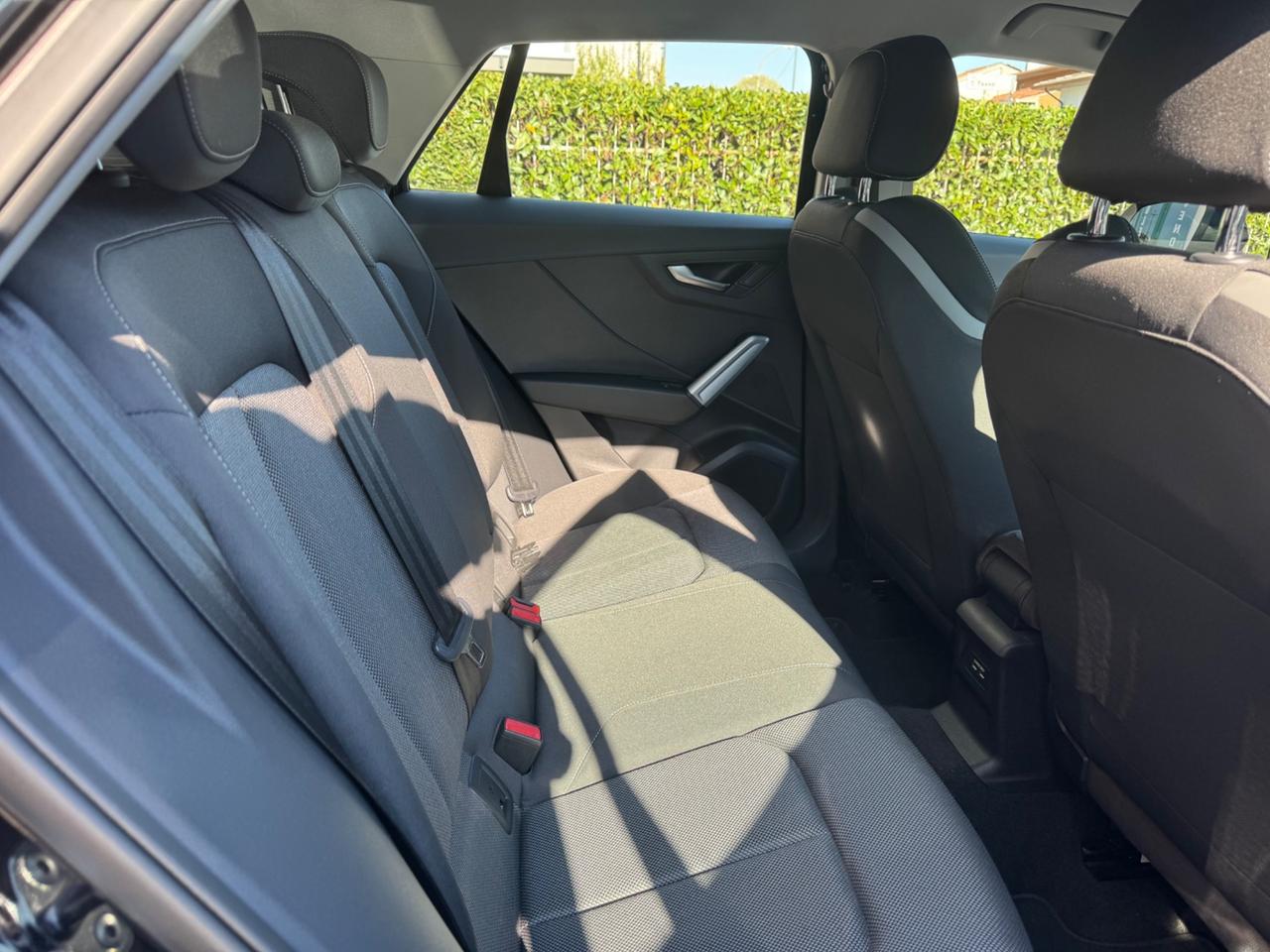 Audi Q2 30 TDI Business Design