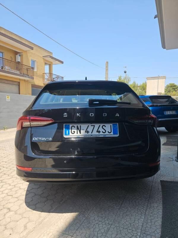Skoda Octavia Station Wagon 2.0 tdi evo Executive 115cv dsg