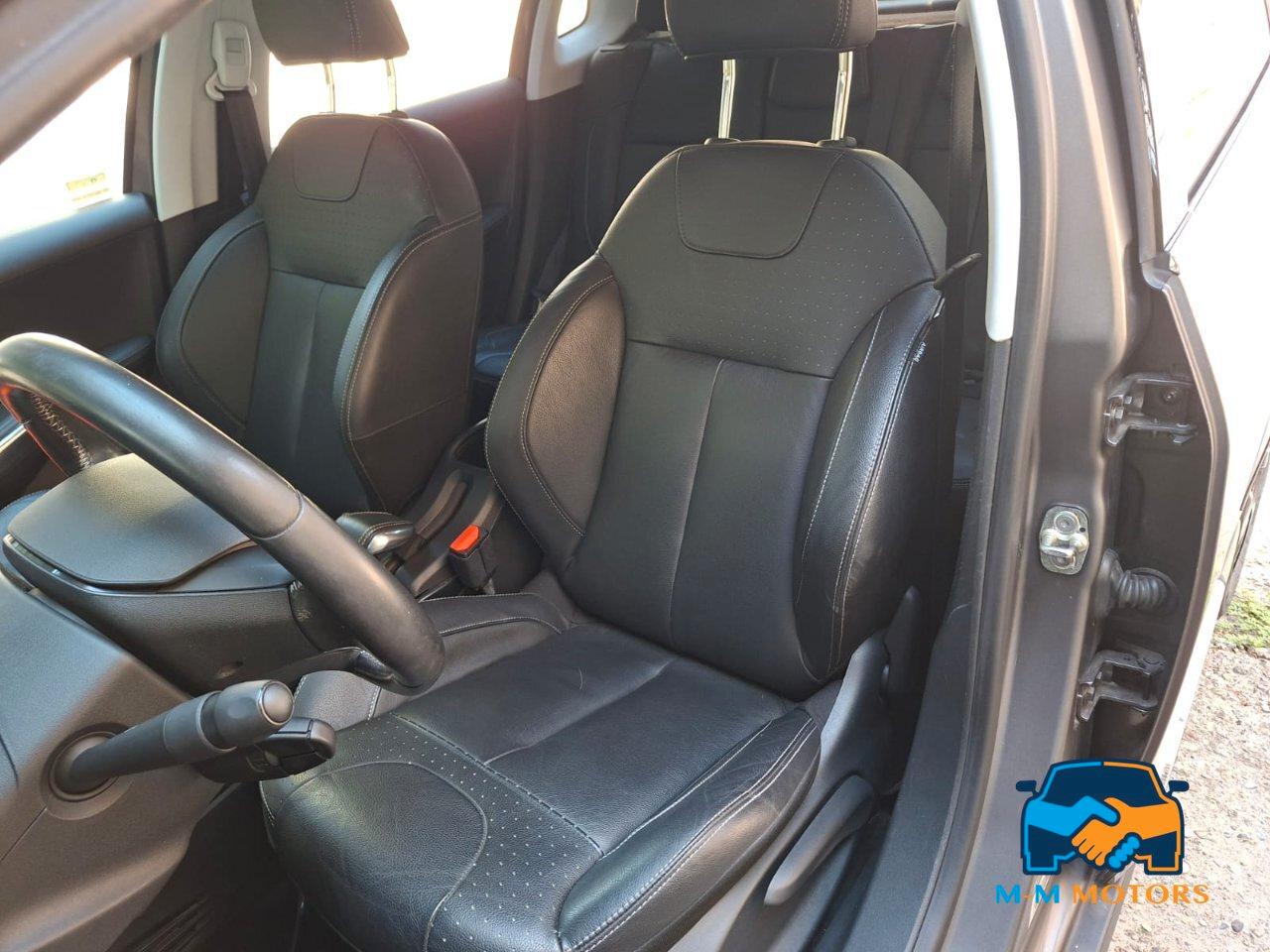 Peugeot 2008 2008 1.6 bluehdi Black Matt 120cv