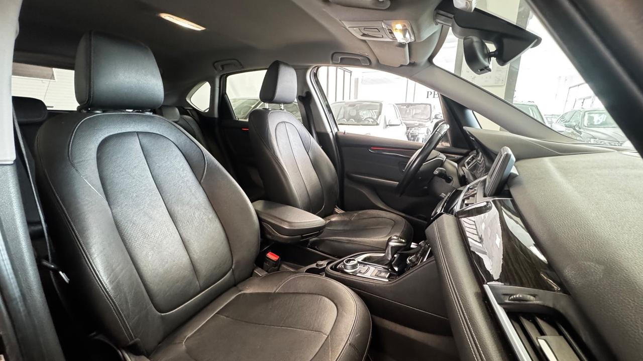 Bmw 2er Active Tourer 218d Luxury