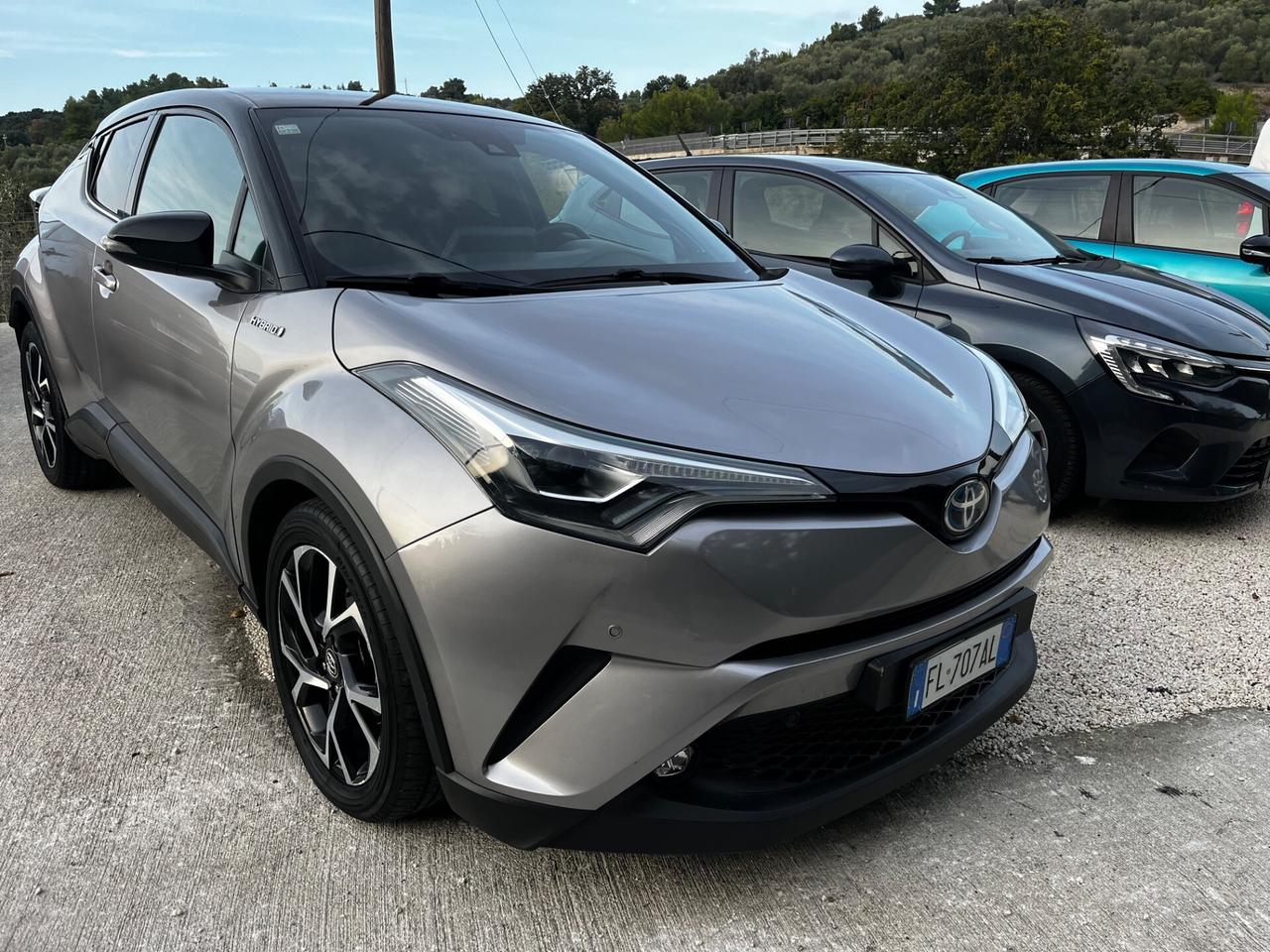 Toyota C-HR 1.8 Hybrid E-CVT Style