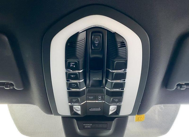 Porsche Macan 2.0 265CV PDK