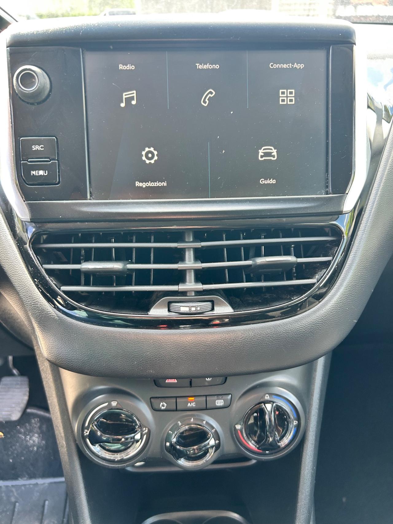 Peugeot 208 PureTech 82 5 porte Allure