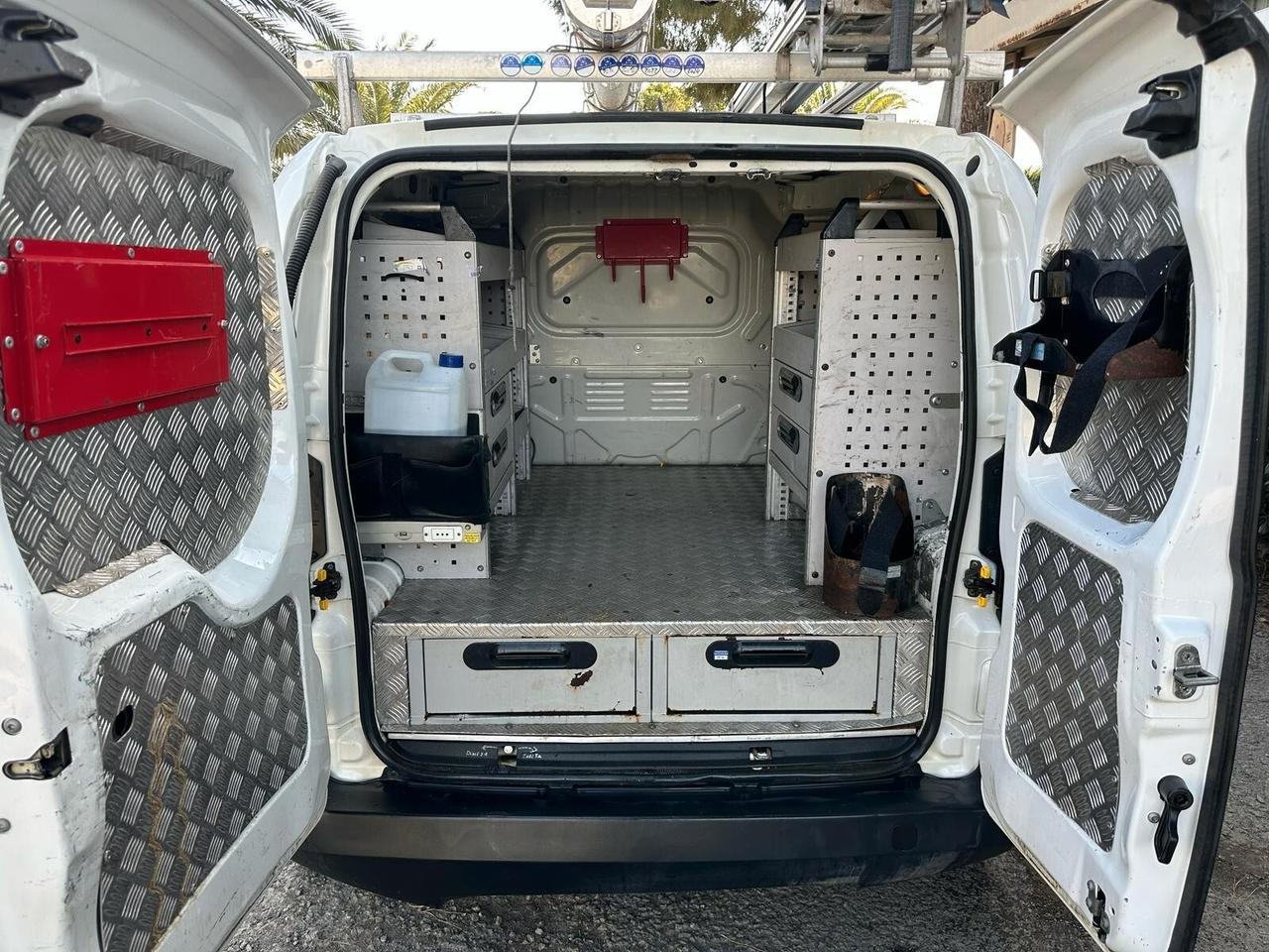 fiat fiorino diesel officina mobile unico proprietario fatturabile