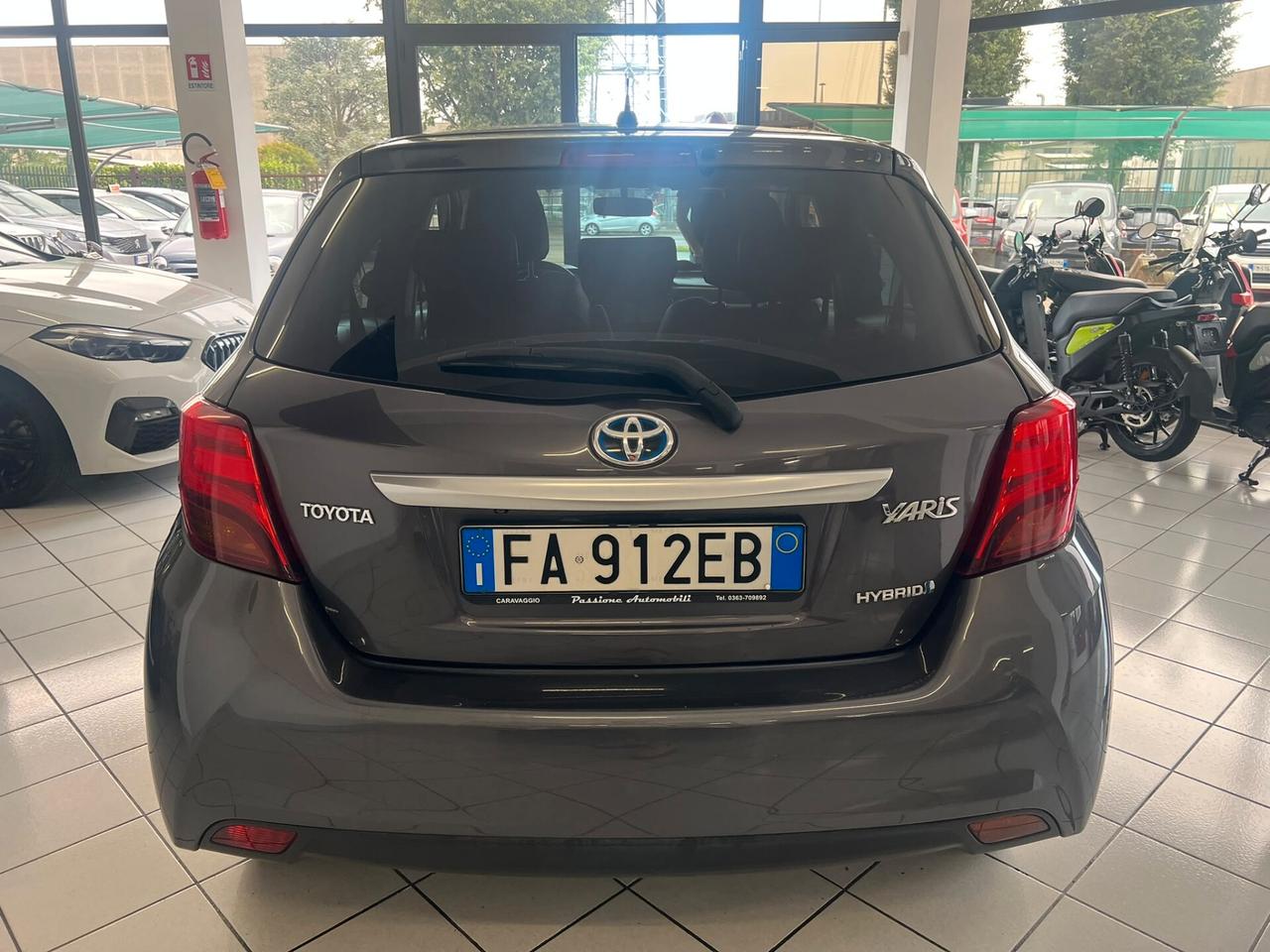 Toyota Yaris 1.5 Hybrid 5 porte Cool