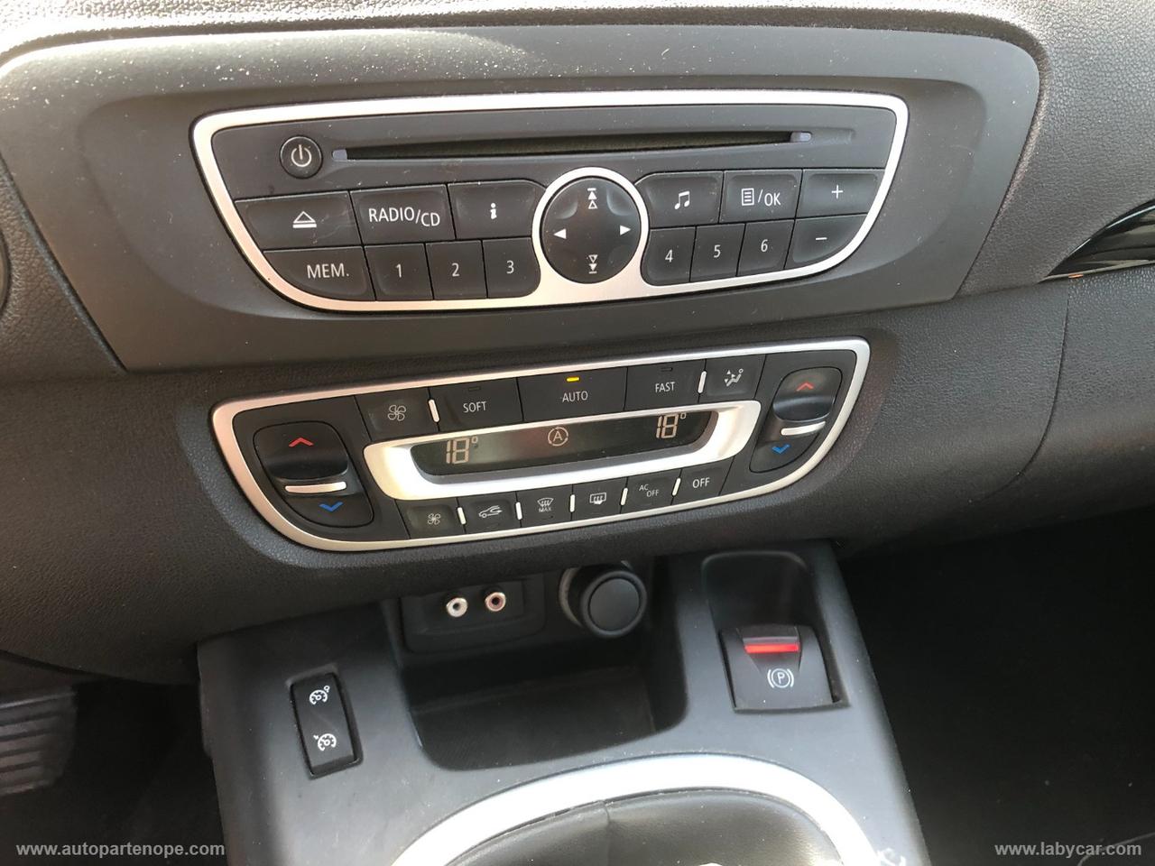 RENAULT Scénic X-Mod 1.5 dCi 110 CV Dynamique
