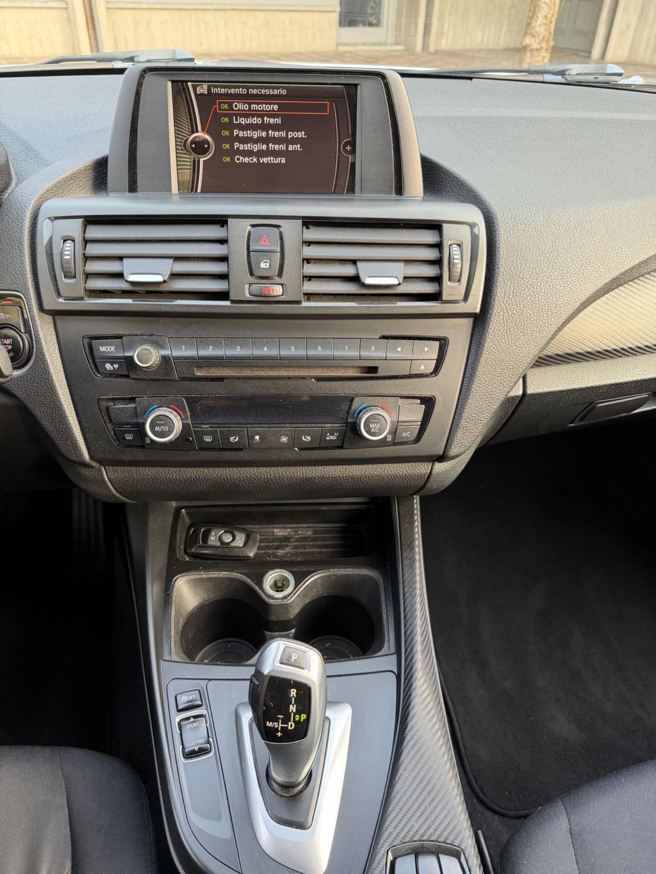 Bmw 118 118d 5p. Sport