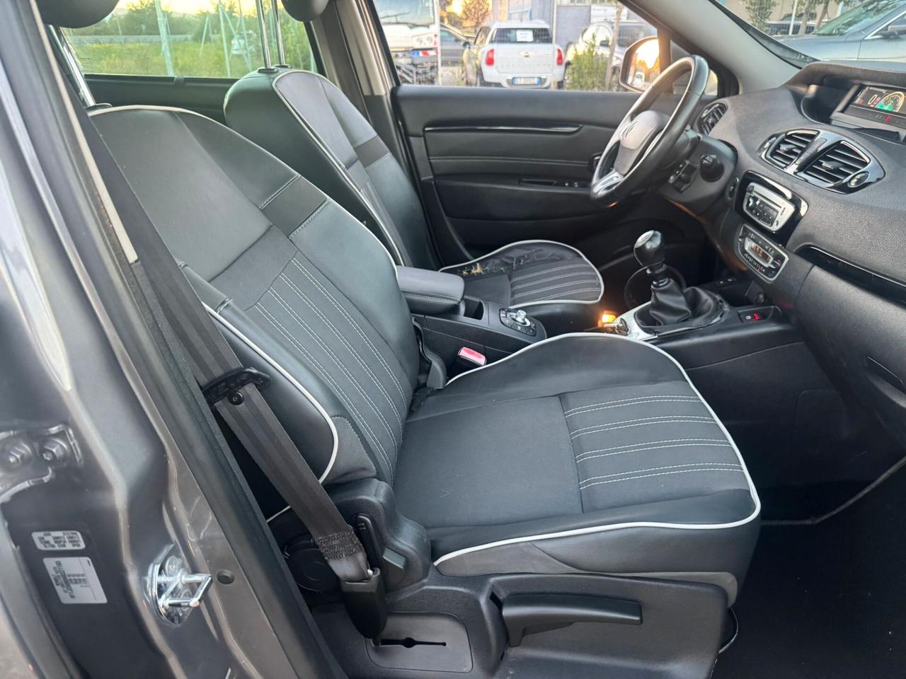 Renault Scenic XMod 1.6 dCi 7 POSTI del 2012