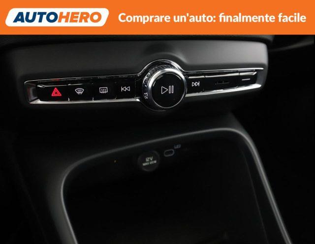 VOLVO XC40 B3 automatico Essential