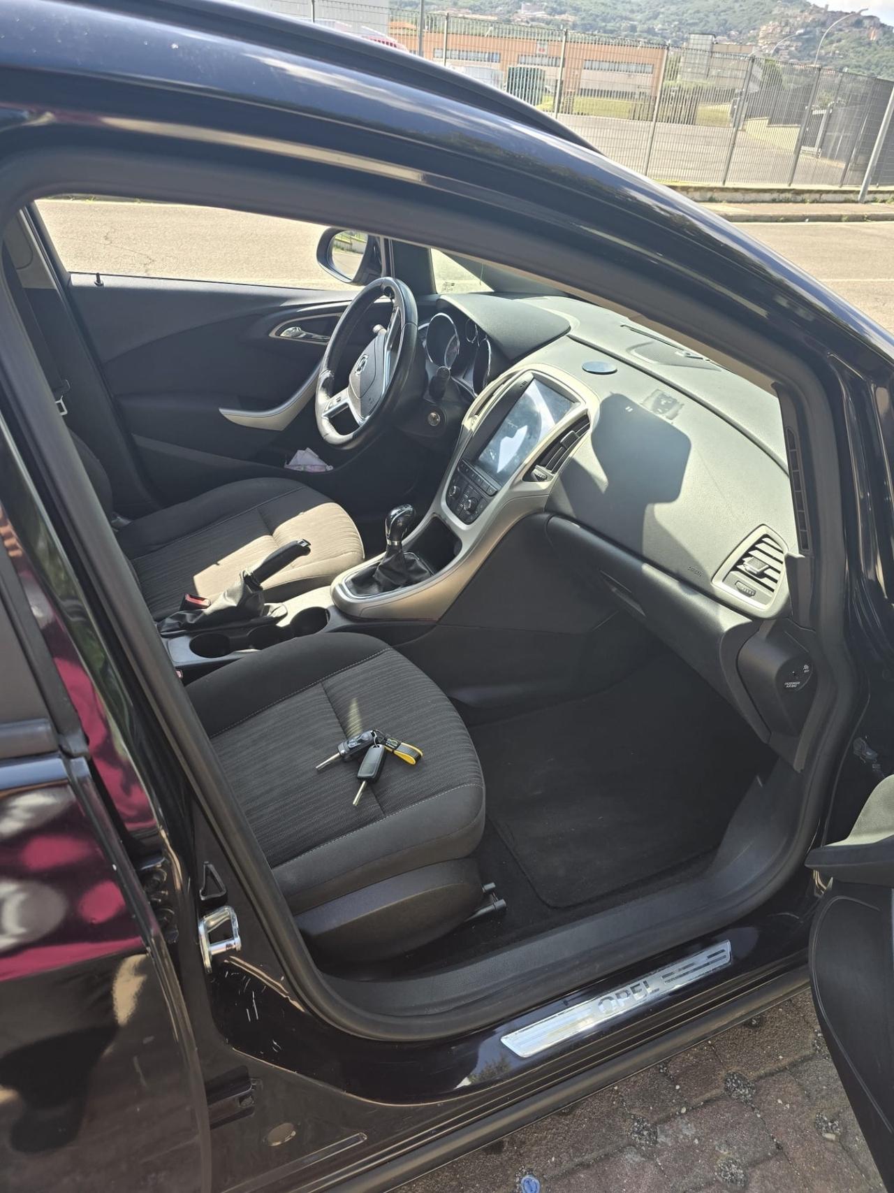 Opel Astra 1.7 CDTI 110CV Sports Tourer Cosmo