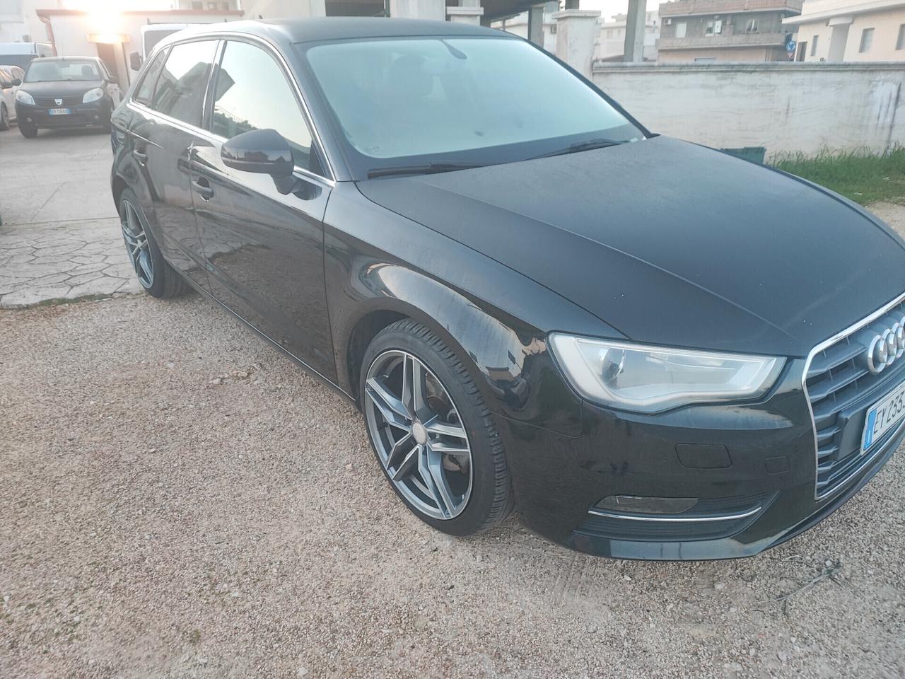 Audi A3 SPB 1.6 TDI clean diesel Ambition