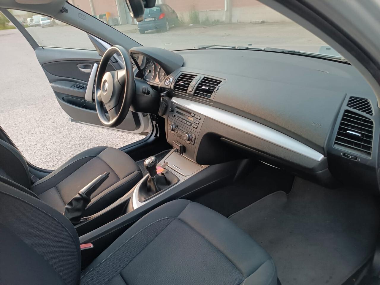 Bmw 116 2007---1.6 Benzina