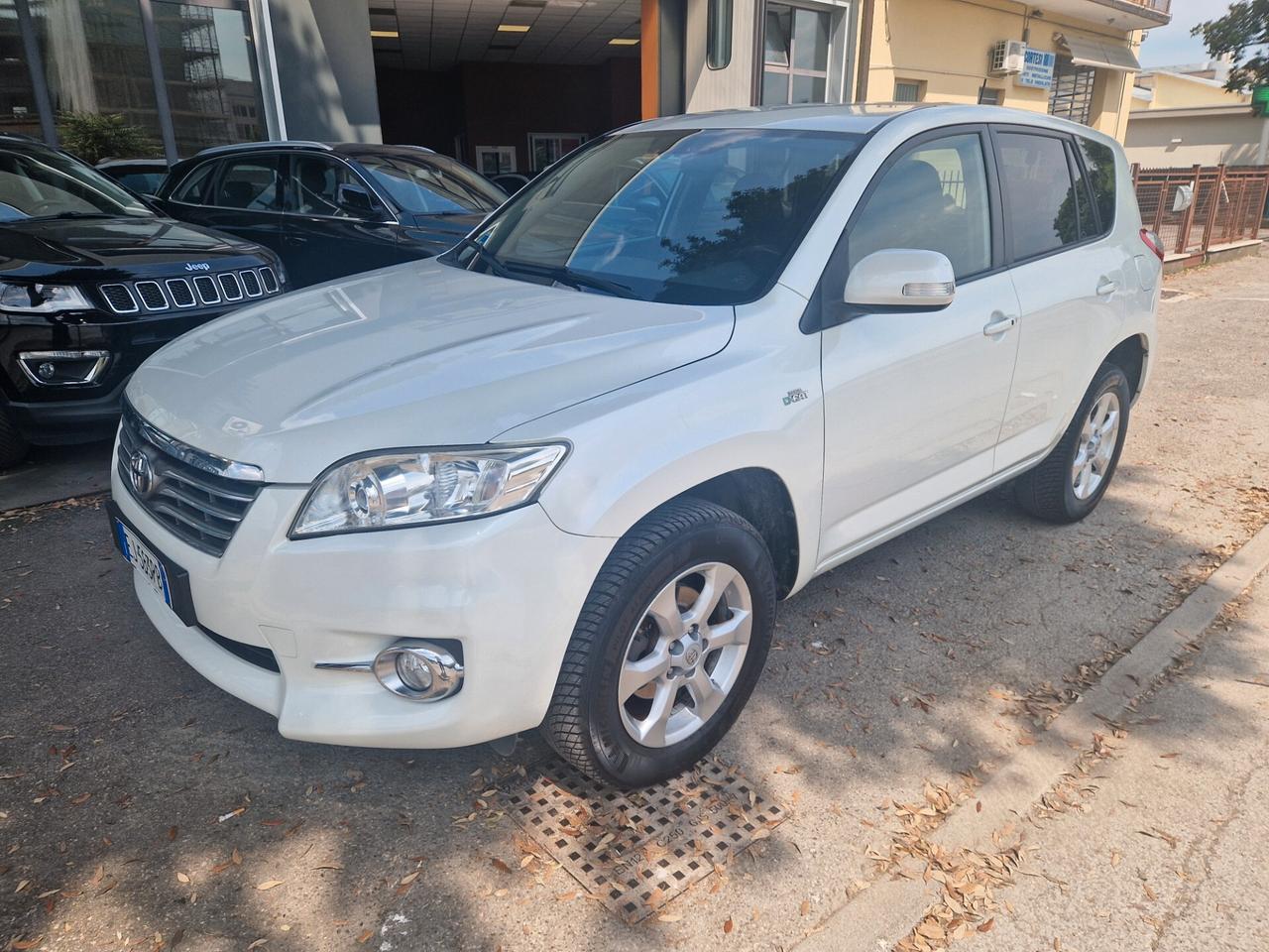 Toyota RAV 4 RAV4 Crossover 2.2 D-Cat A/T 150 CV Executive