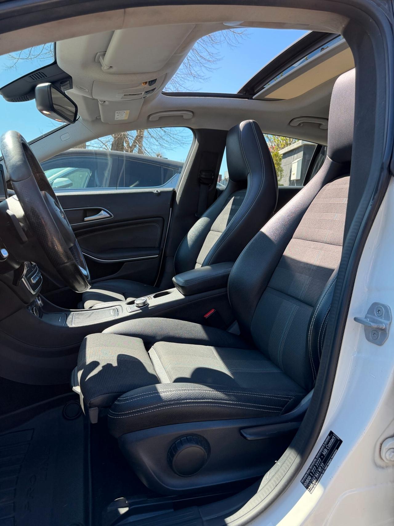 Mercedes-benz CLA 200 d S.W. Premium Tetto Apribile