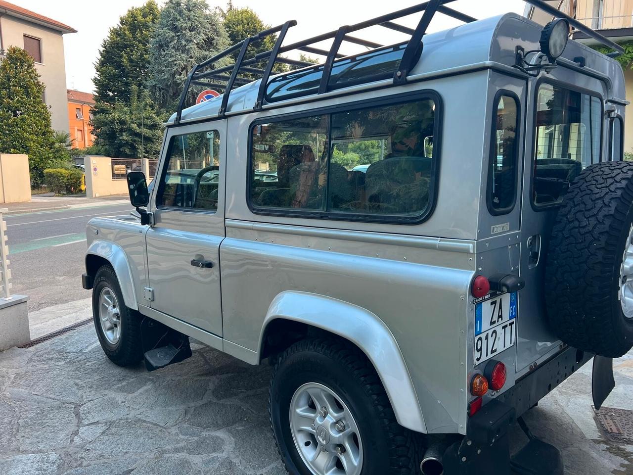 LAND ROVER DEFENDER 90 2.5 Td5 STATION WEGON E 6 posti