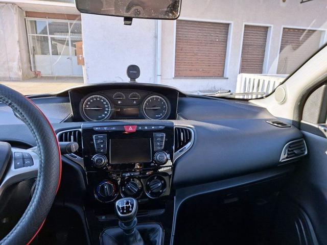 LANCIA Ypsilon 1.2 69 CV Gold Garanzia 24 mesi