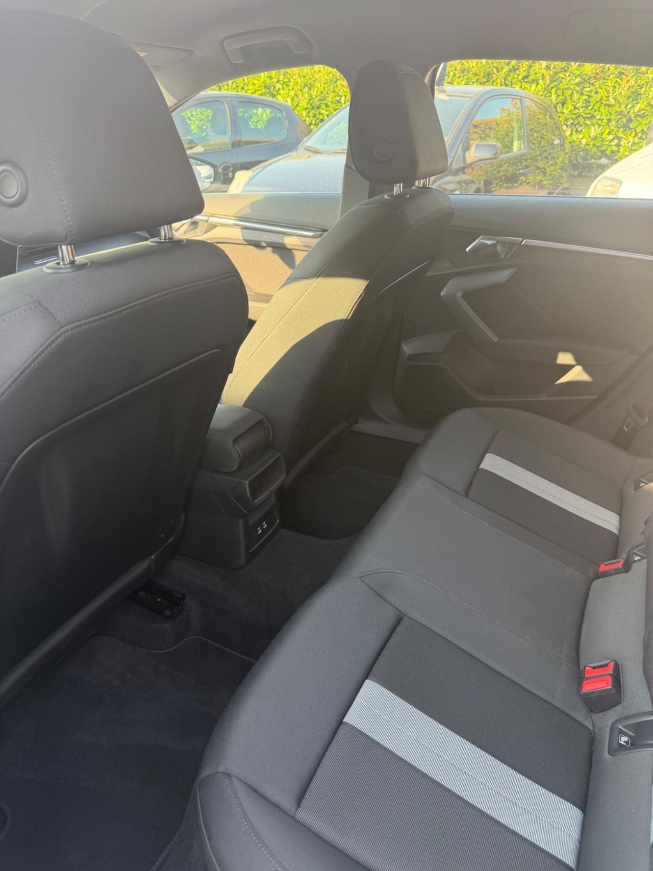 Audi A3 SPB TFSI 110 kW S tronic Business Advanced