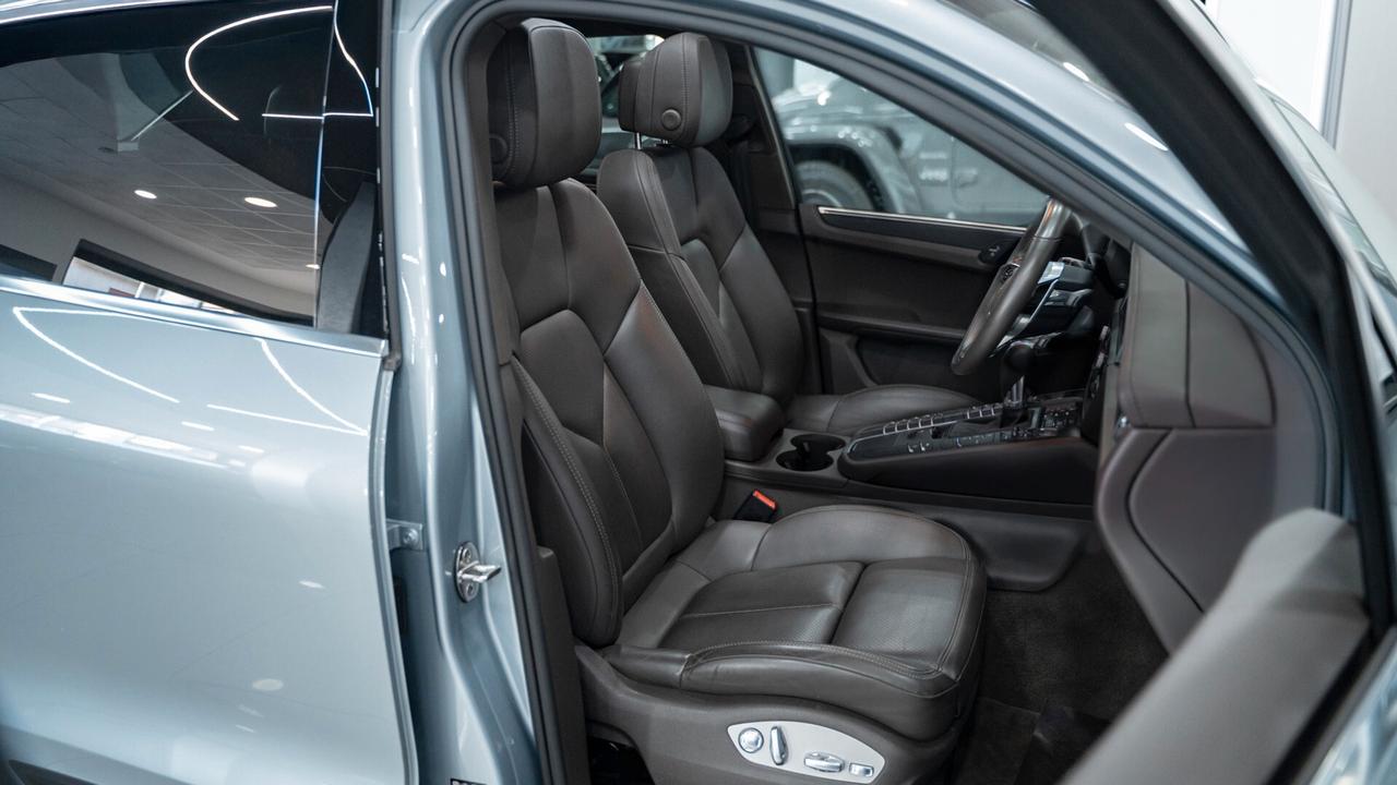 Porsche Macan 2.0 245 CV PDK 21" TETTO SOSP. PACK CHRONO PELLE X