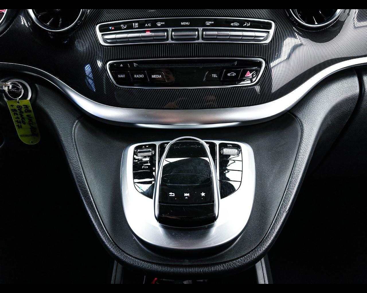 Mercedes-Benz Classe V (W447) - V 220 d Automatic 4Matic Executive Compact