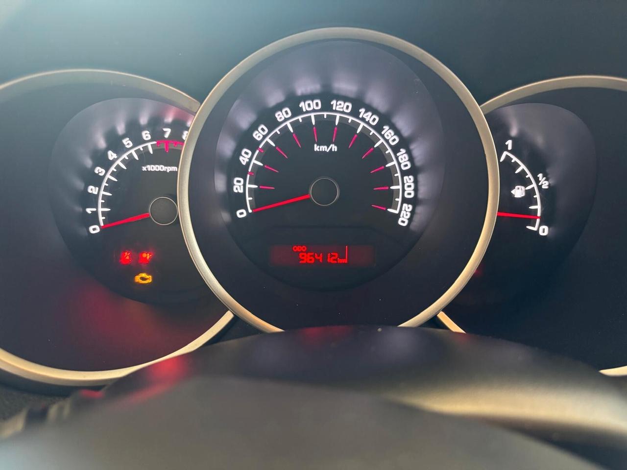 KIA VENGA ANNO 2017 BZ 1.4 ADATTA NEOPATENTATI KM 97 MILA