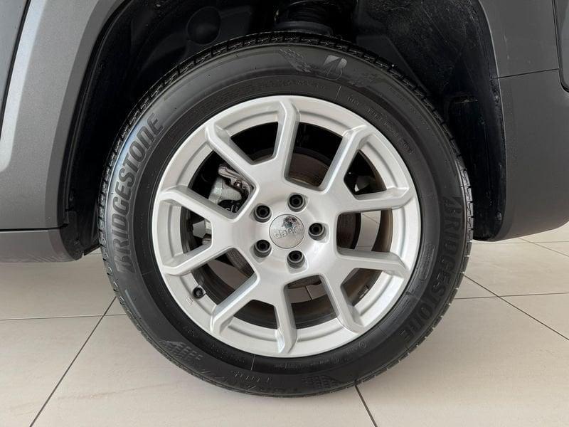 Jeep Renegade 1.5 Turbo T4 MHEV Limited Auto