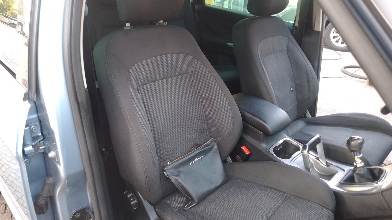 Ford S-Max 2.0 TDCi 140CV Titanium 7 POSTI 07