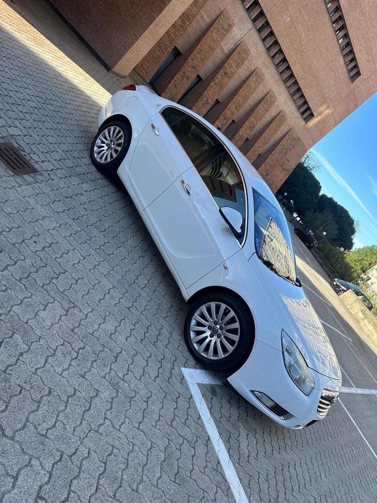 Opel Insignia 2.0 CDTI 4 porte aut. Cosmo