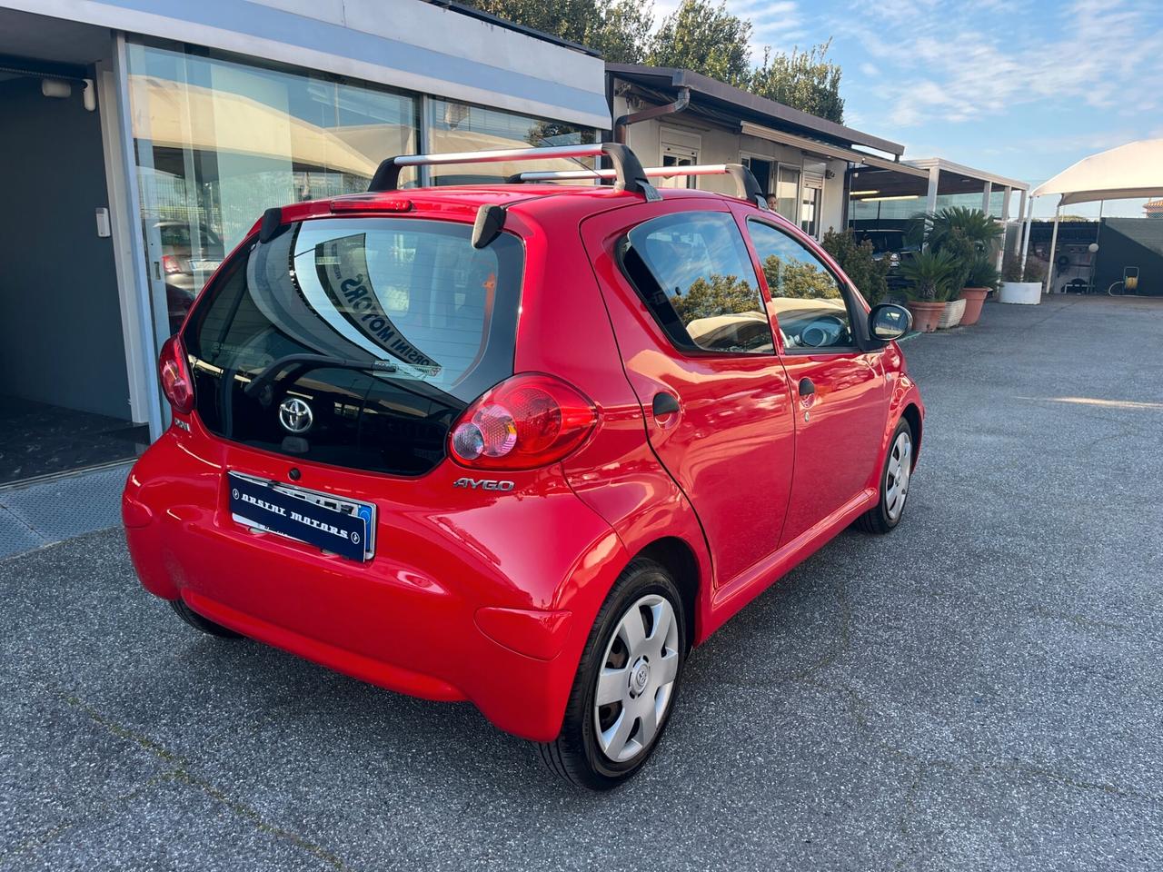 Toyota Aygo 1.0 12V VVT-i 5 porte Sol