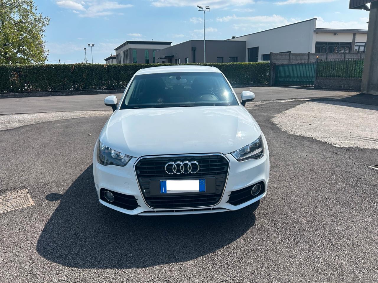 Audi A1 1.2 TFSI Ambition unico proprietario Sportback ok neopatentati 5 porte