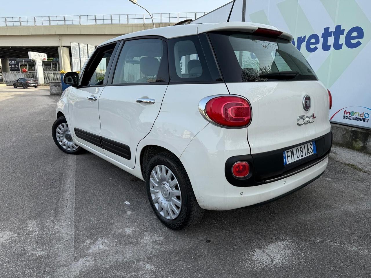 Fiat 500L 1.6 Multijet 120 CV Lounge n1 autocarro con posti