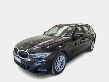 BMW 318 48V Business Advantage Touring auto