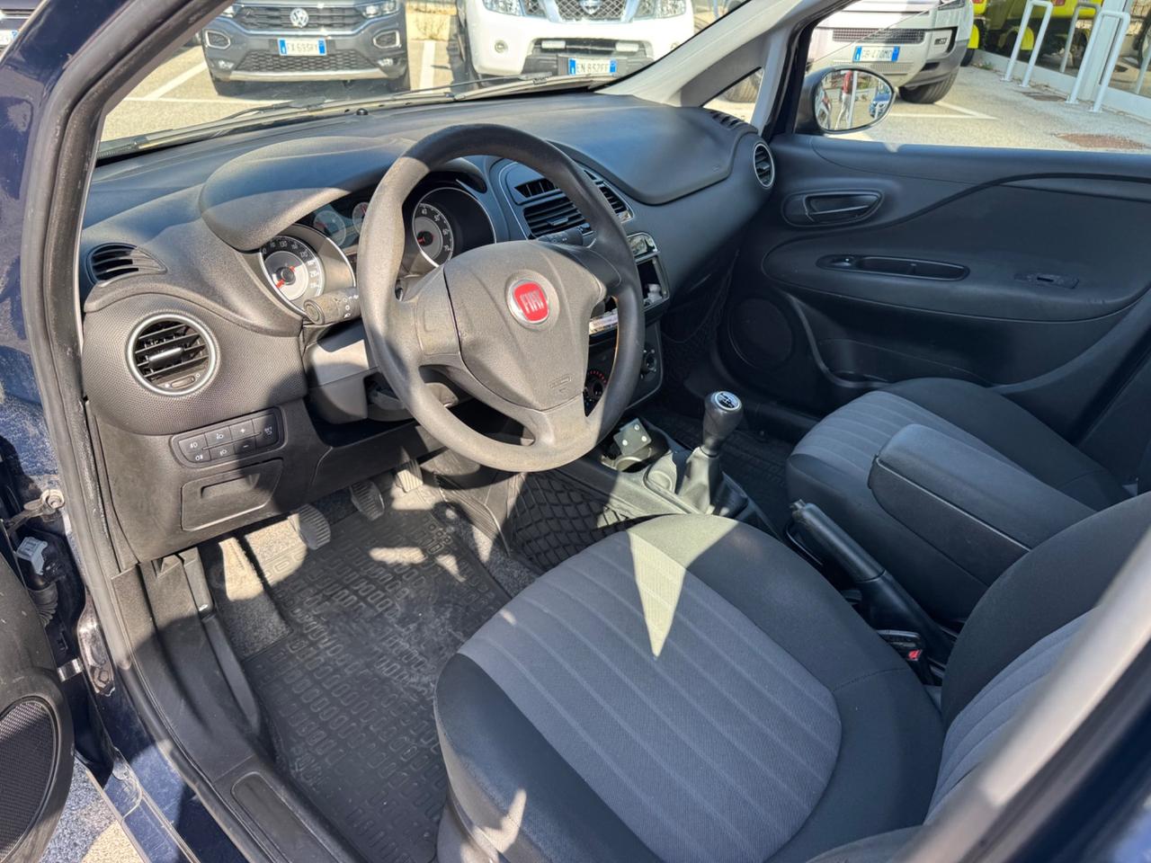 Fiat Punto 1.3 MJT II S&S 95 CV 5 porte Street