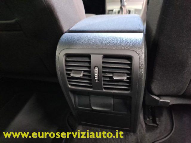 VOLKSWAGEN Passat VARIANT. 1.6 TDI DSG Comfortline
