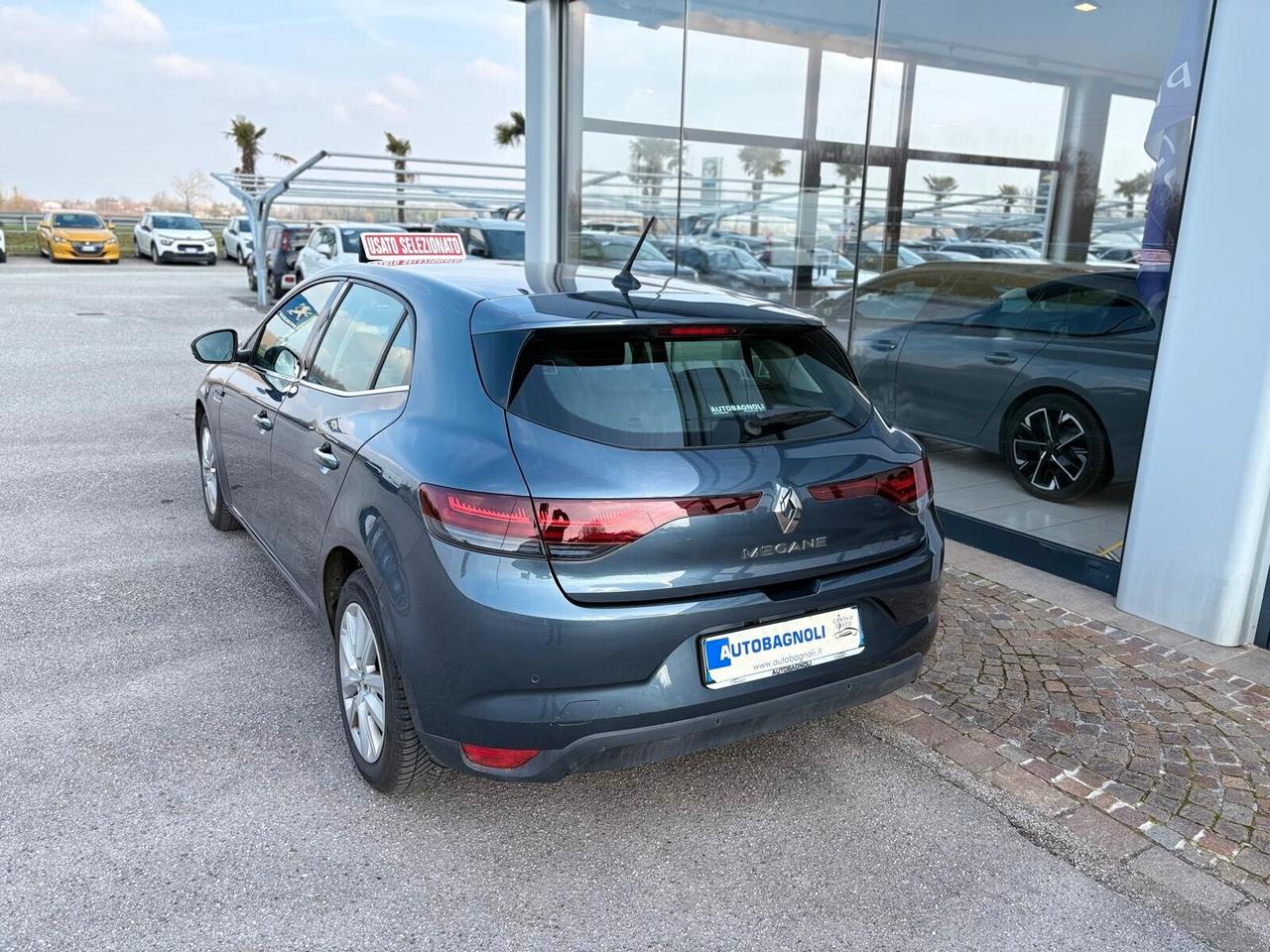 Renault Megane BUSINESS Blue dCi 115 CV 6mt