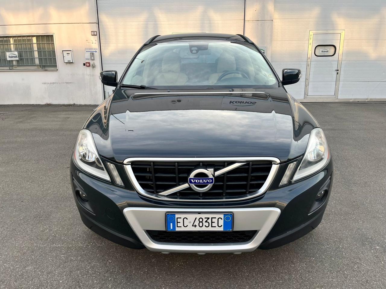 Volvo XC60 2.4d 2010 165.000km 4x4 perfetta