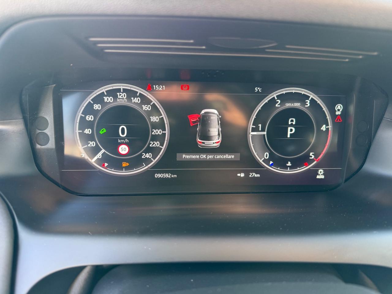 Land Rover Discovery Sport 2.0 TD4 180 CV AWD 7 POSTI