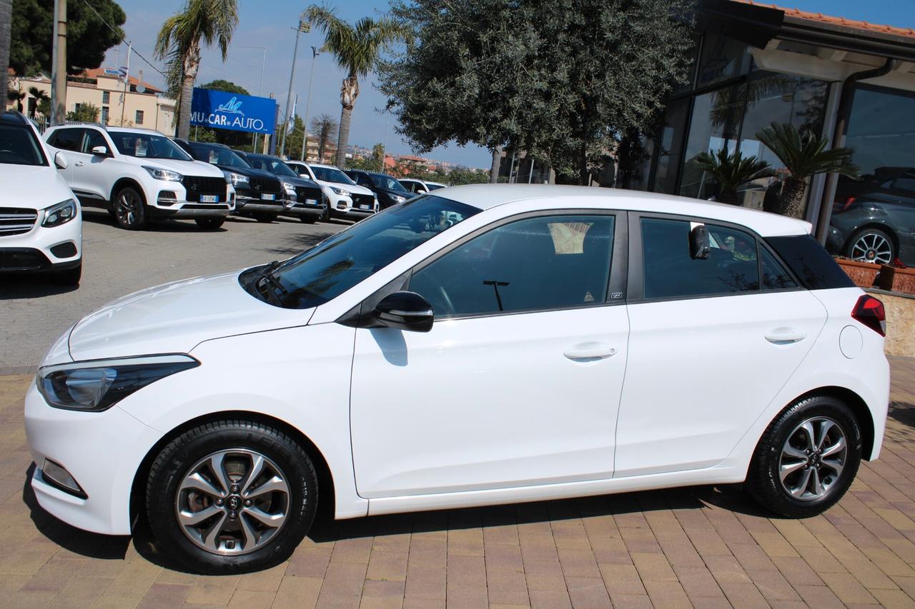 Hyundai i20 1.1 CRDi 12V 5 porte Comfort
