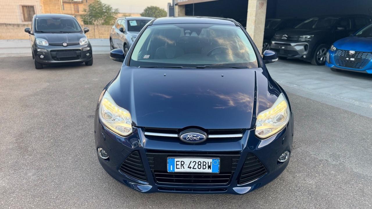 Ford Focus 1.6TDCi 115CV Titanium Navi Pelle Xeno