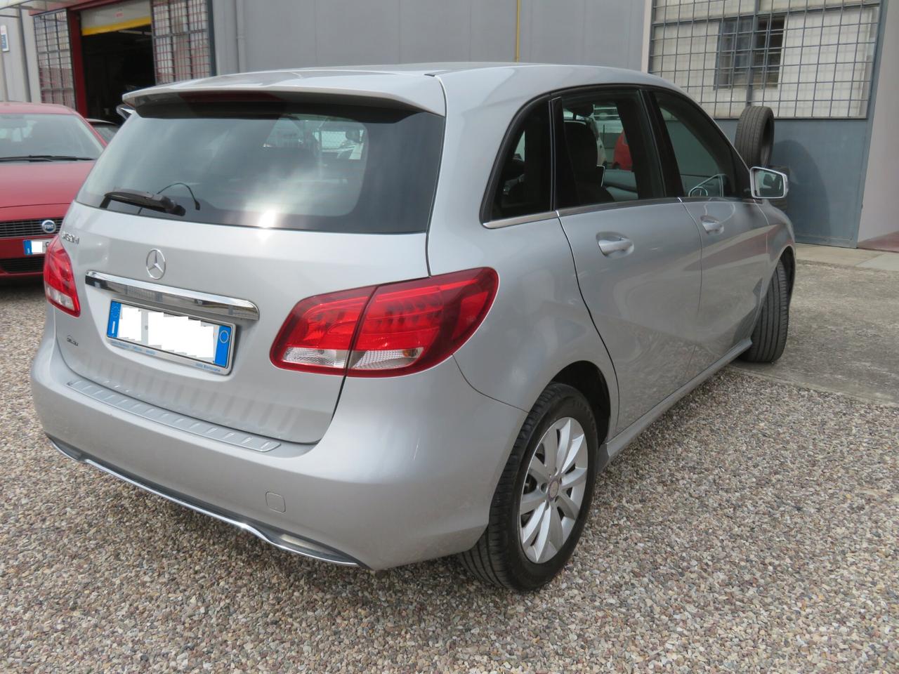 Mercedes-benz B 180 d Automatic Premium
