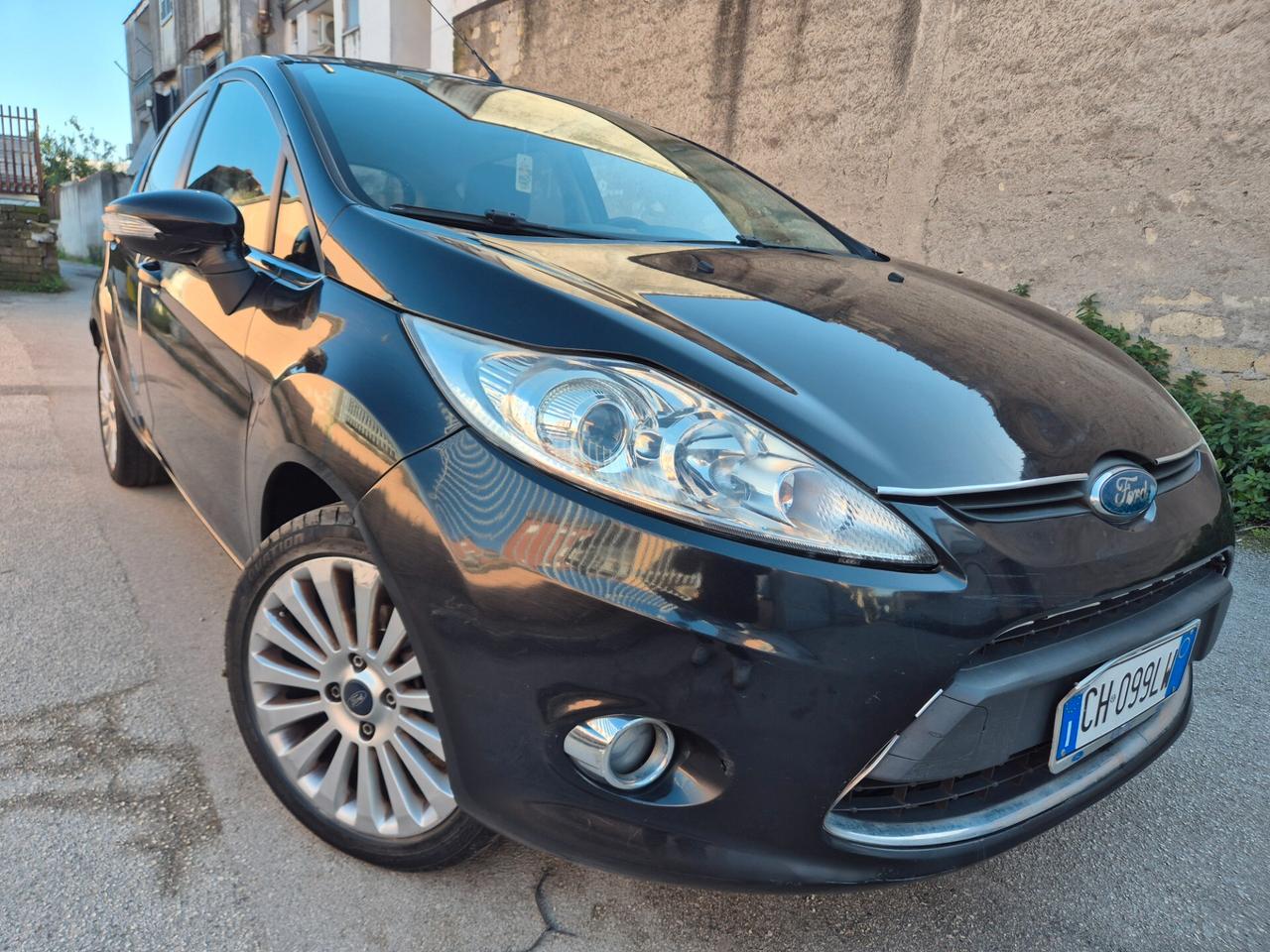 FORD FIESTA 1.2 BENZ TITANIUM PERFETTA 2009