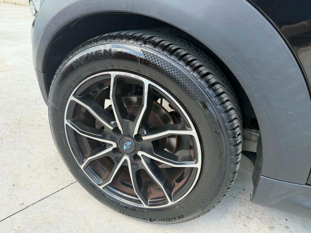 Mini COOPER D 1.6 D 110Cv 6M BICOLOR