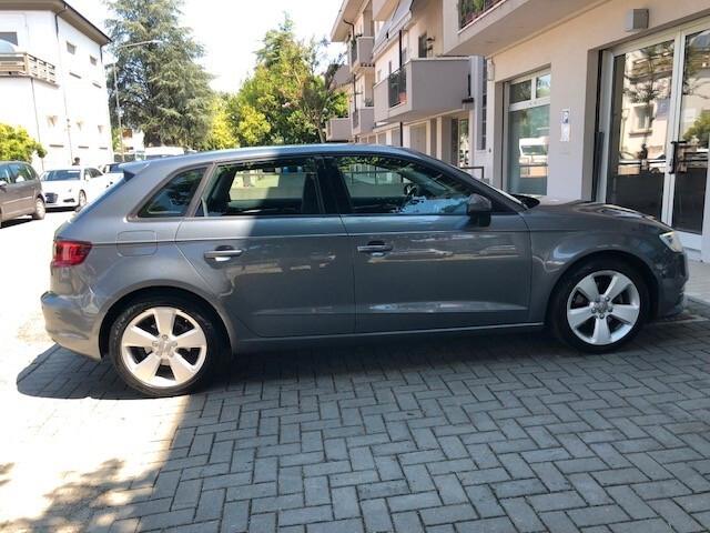 Audi A3 SPB 1.6 TDI 110cv Ambition