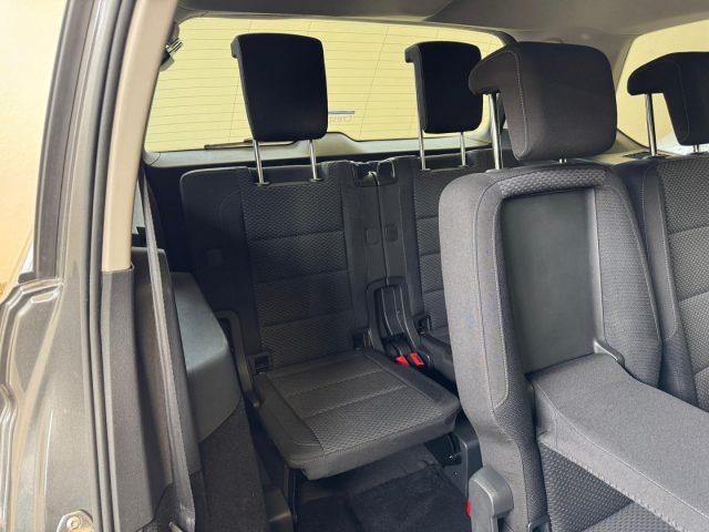 VOLKSWAGEN Touran 1.6 TDI 110CV *7 POSTI*OCCASIONE*NAVI*BIZONA*