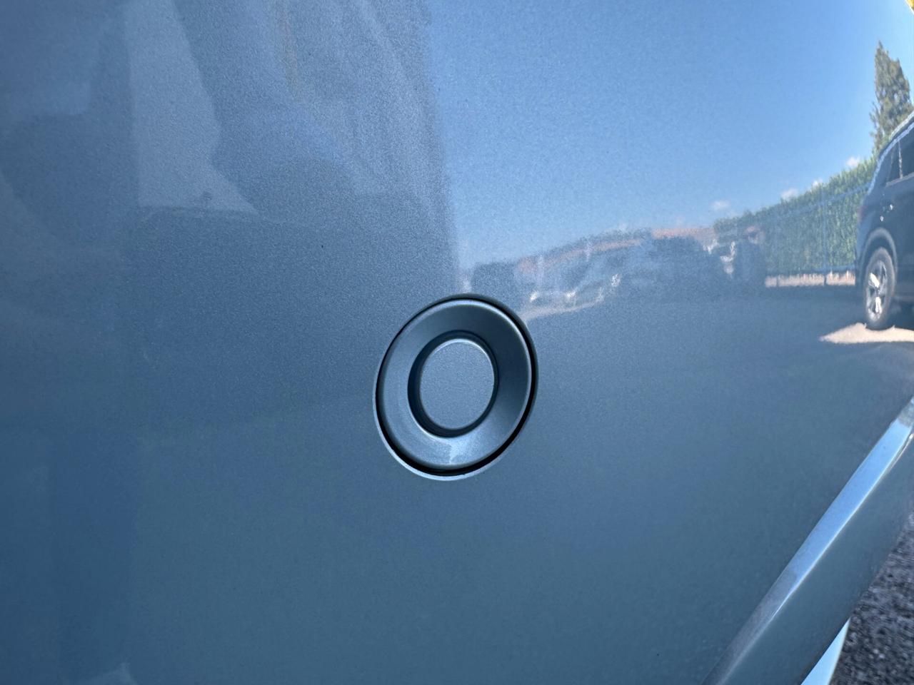Lancia Ypsilon 1.0 firefly hybrid Platino / NO VINCOLI