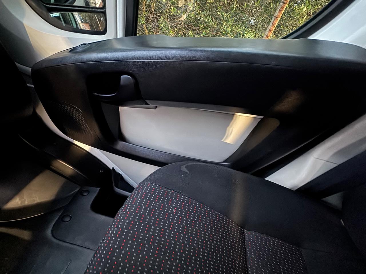 Peugeot Boxer 333 2.0 BlueHDi 130CV PLM-TM Furgone