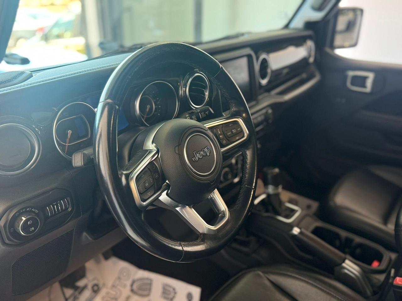 Jeep Wrangler Unlimited 2.2 Mjt II Sahara