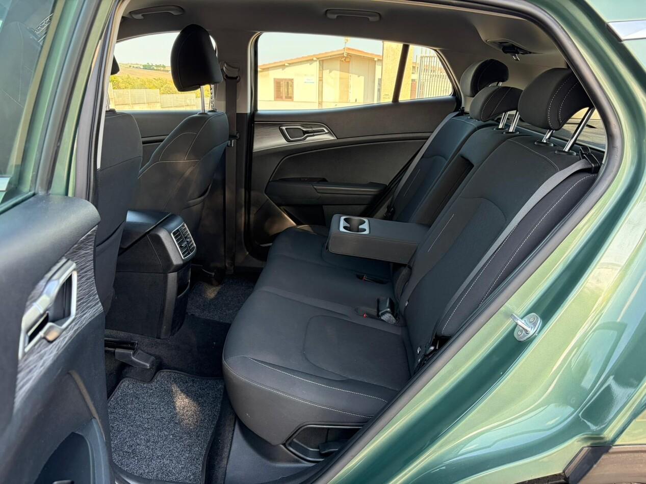Kia Sportage 1.6 crdi mhev Business dct