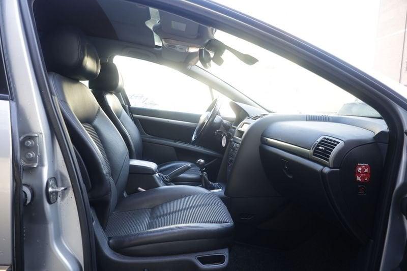 Peugeot 407 Peugeot 407 2.0 HDi Confort 100KW ANNO 2005